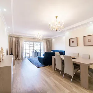 https://historical-city-center-penthouse-albufeira.hotelaalgarve.com