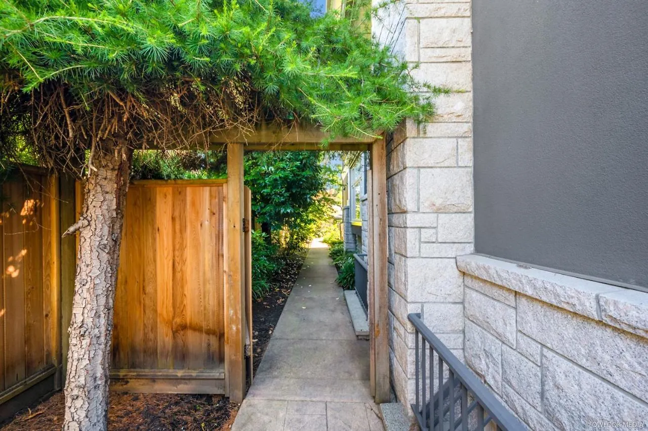 Cozy 3-Bedroom Home In Vancouver Prázdninový dům